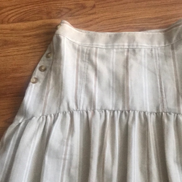 Anthropologie khaki/neutral midi skirt - Picture 3 of 7